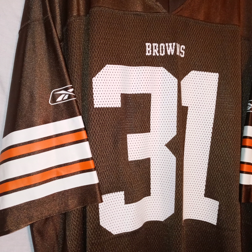 Cleveland Browns Jersey - Picture 9 of 13